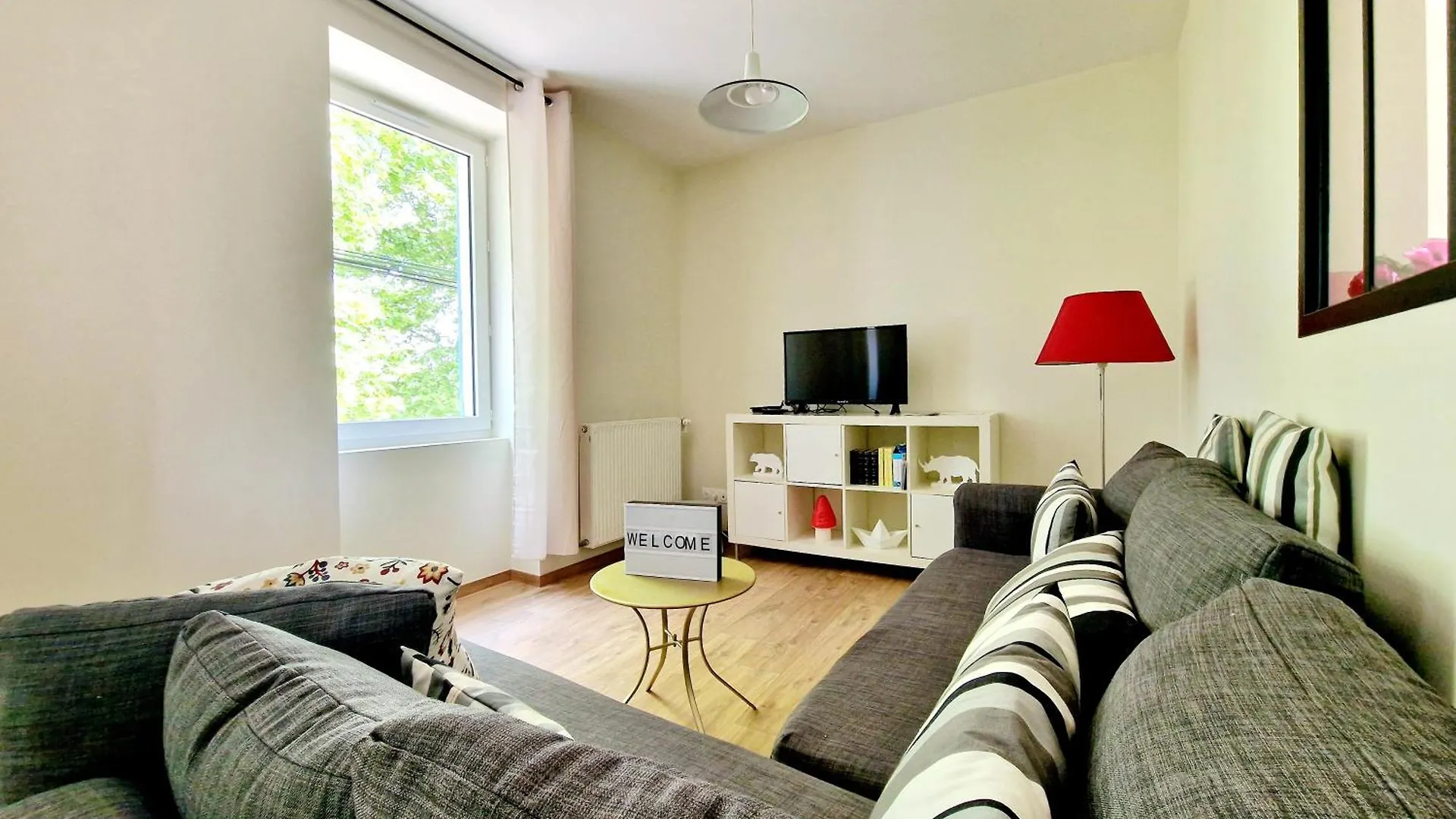 Maison En Bord De Saone. 贝尔维尔·苏尔·索恩